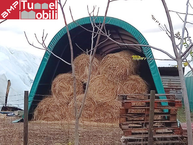 Tunnel agricolo in Toscana