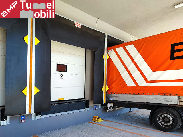Banchine di carico Tunnel Mobili nel settore logistica e trasporti